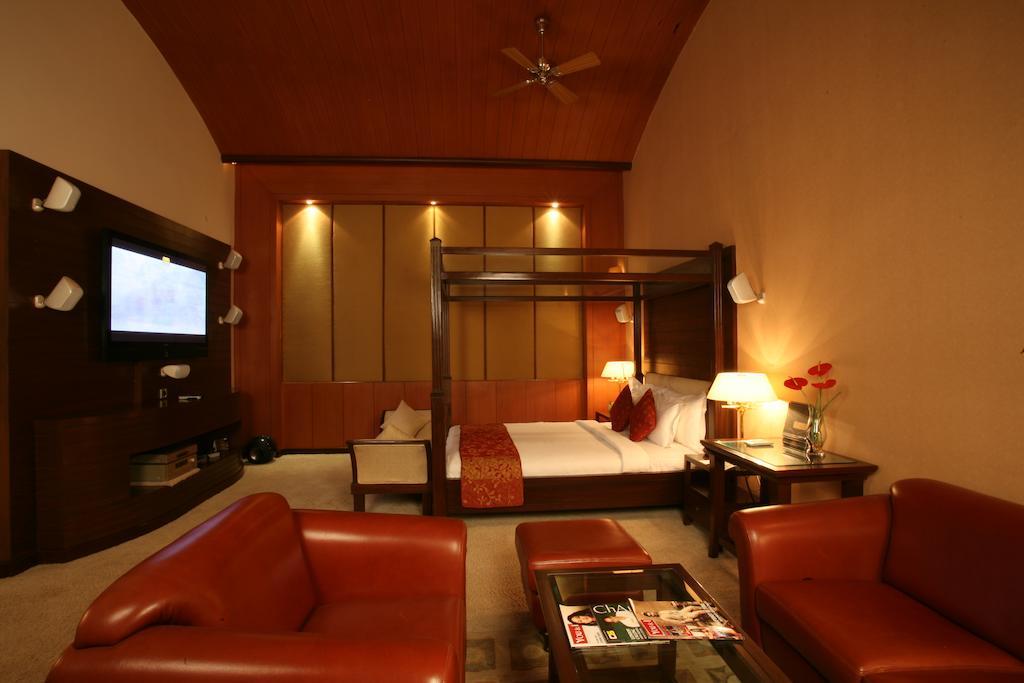 Hotel Oh Biz Premier At Leonia Hyderabad Exterior foto